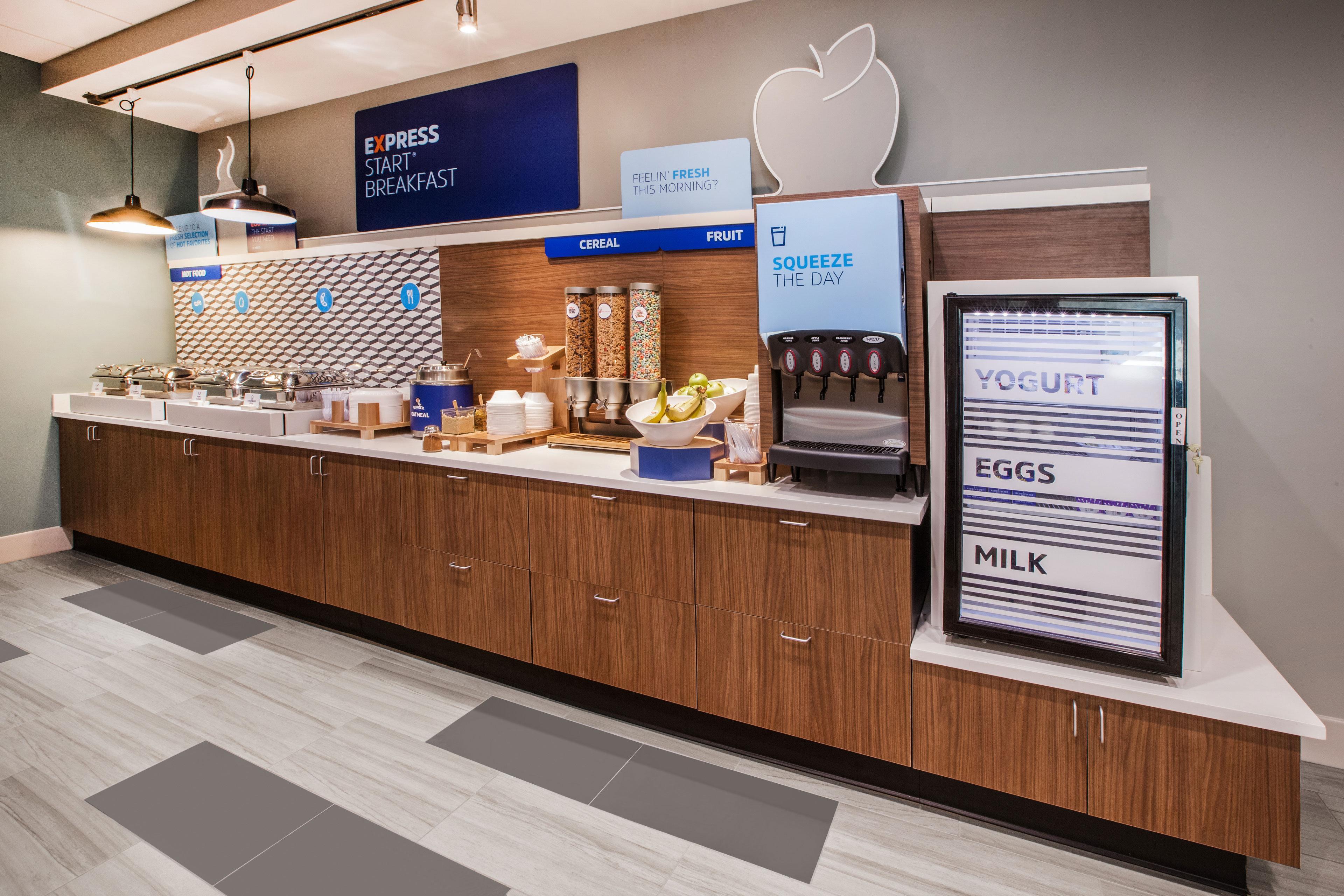 Hotel Express & - Wayne North By Ihg 3*