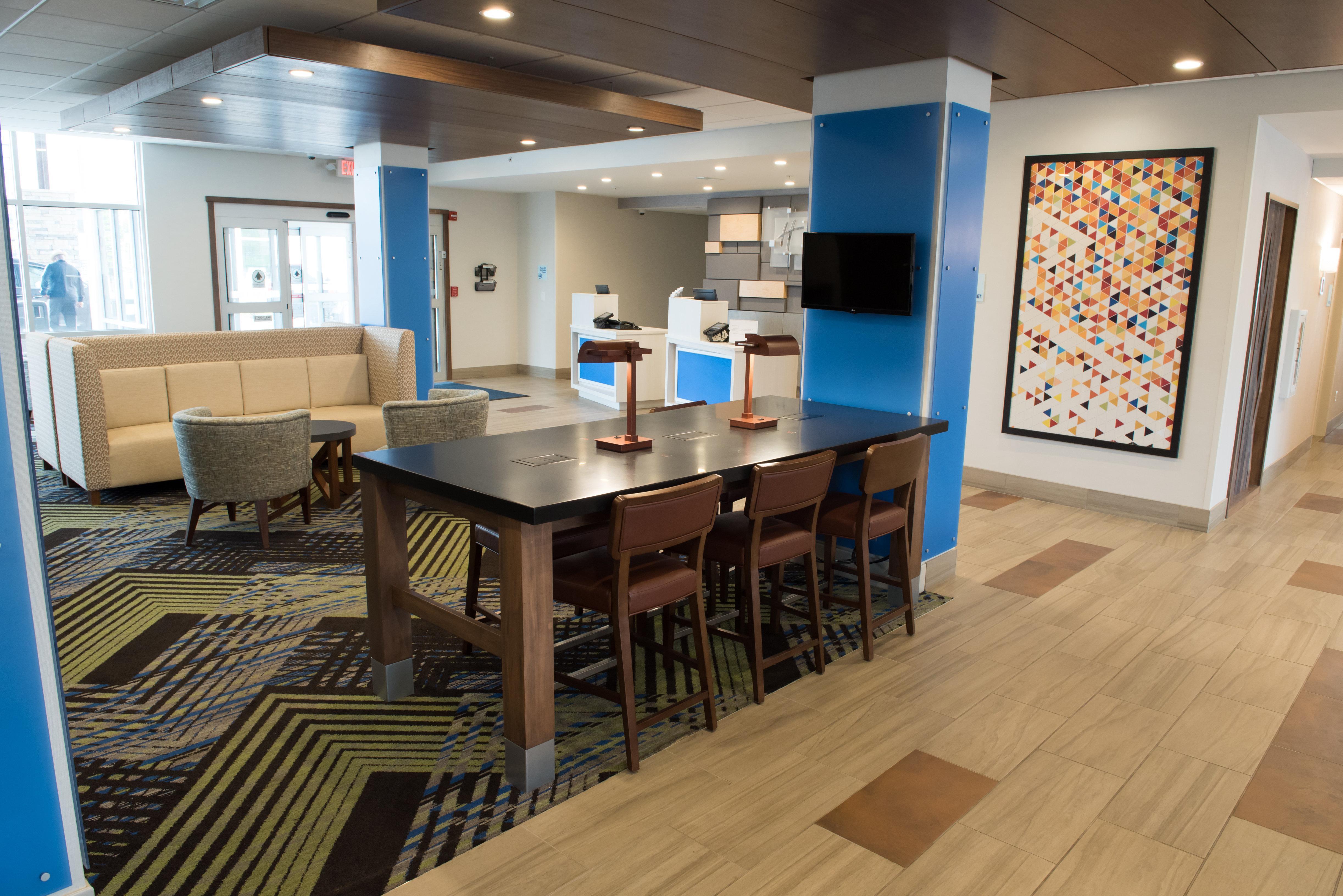 Express & - Wayne North By Ihg Hotel